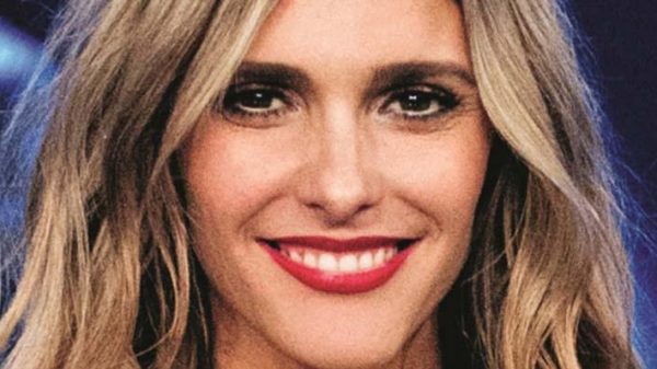 fernanda-lima-cativa-telespectadores-no-superstar