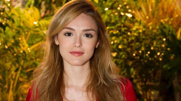 isabelle-drummond-e-romantica-e-realista-ao-mesmo-tempo