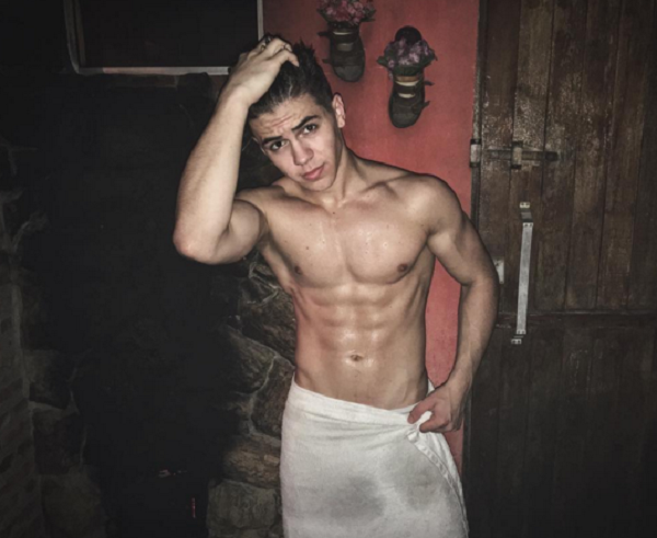 os-desejos-de-biel,-o-novo-e-sexy-idolo-pop-do-brasil