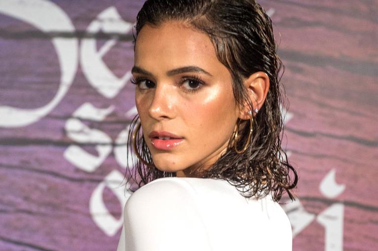 o-desabafo-de-bruna-marquezine:-‘me-permito-ter-22-anos’