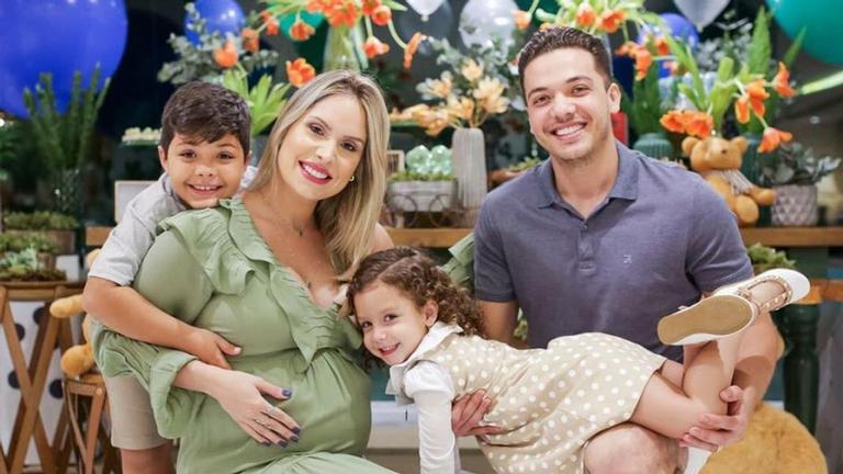wesley-safadao-desmente-qualquer-crise-no-casamento