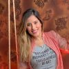 camilla-camargo-posa-gravida-na-praia-e-ganha-elogios-dos-fas
