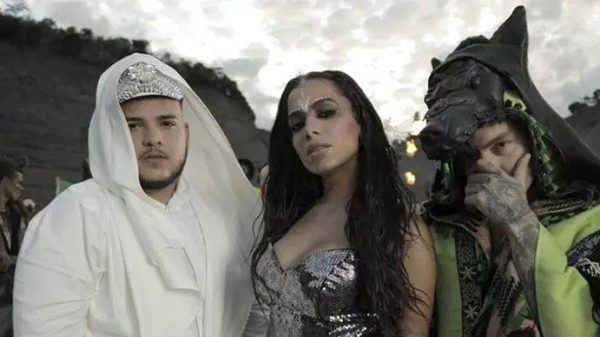 anitta-e-j-balvin-lancam-‘machika’