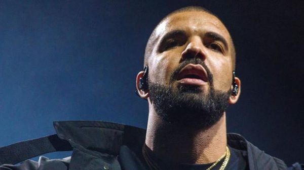 rapper-drake-interrompe-show-por-assedio-na-plateia