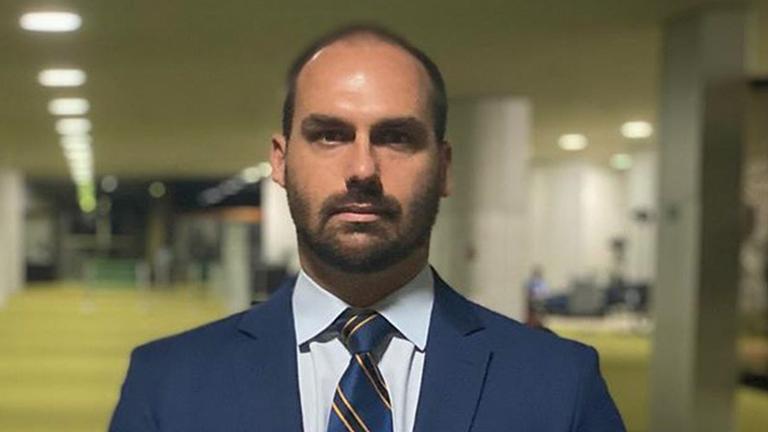 eduardo-bolsonaro-pode-ser-investigado-por-crime-de-seguranca-nacional