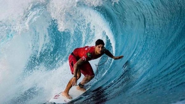 surfe:-gabriel-medina-abre-temporada-2021-com-vice-em-pipeline