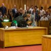 direto-de-o-outro-lado-do-paraiso:-sophia-sofre-um-avc-durante-seu-julgamento