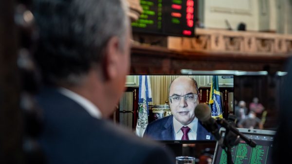 rio:-empresario-diz-que-pagou-r$-980-mil-a-witzel-antes-de-campanha