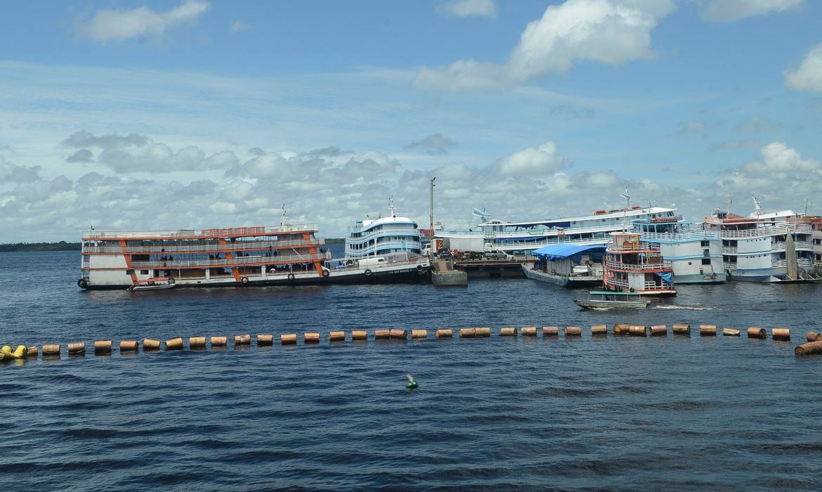 para-proibe-entrada-de-barcos-de-passageiros-provenientes-do-amazonas 