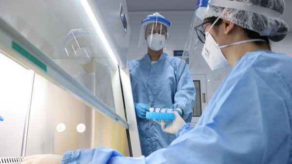 fiocruz-deve-iniciar-producao-da-vacina-de-oxford-em-20-de-janeiro