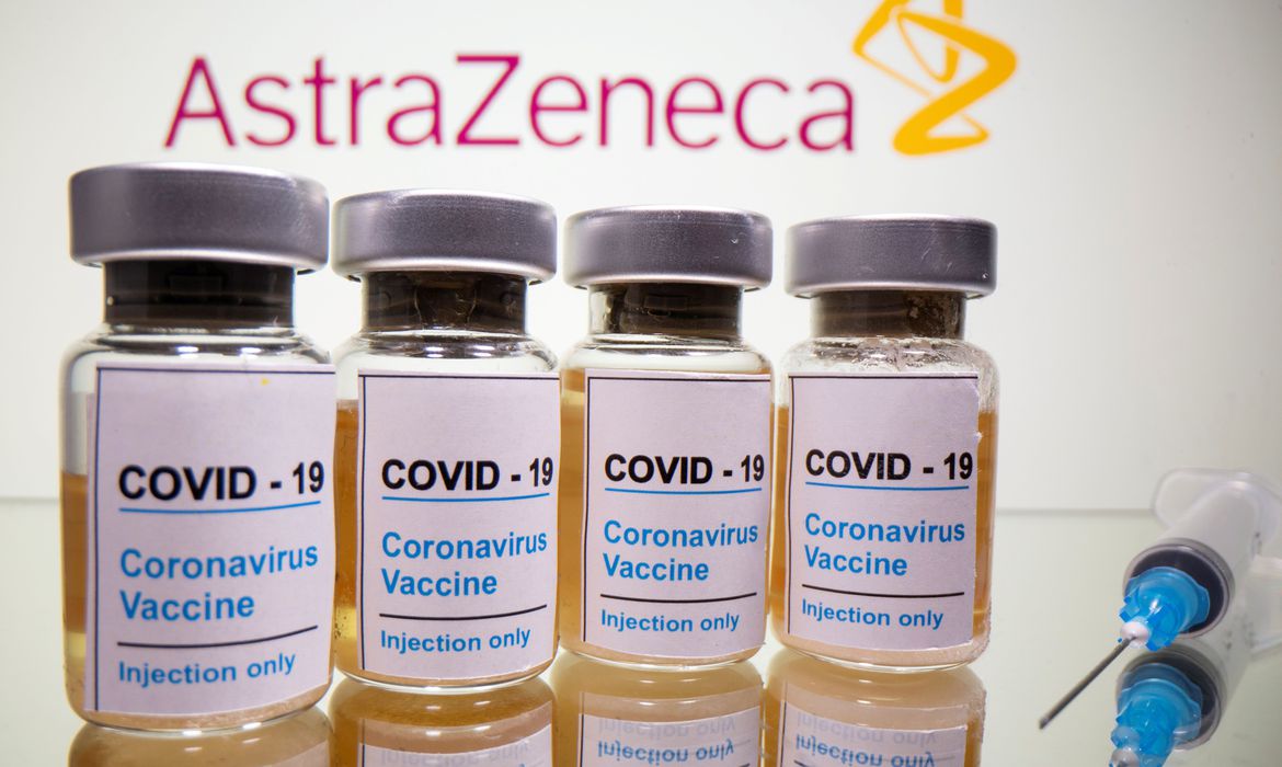fiocruz:-distribuicao-de-vacinas-pode-ser-um-dia-apos-desembarque
