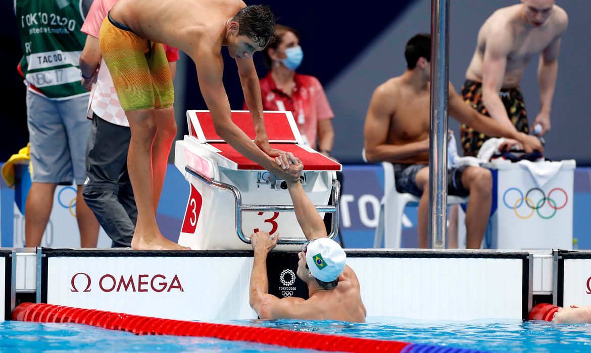 olimpiada:-brasil-chega-a-uma-final-e-em-duas-semifinais-na-natacao