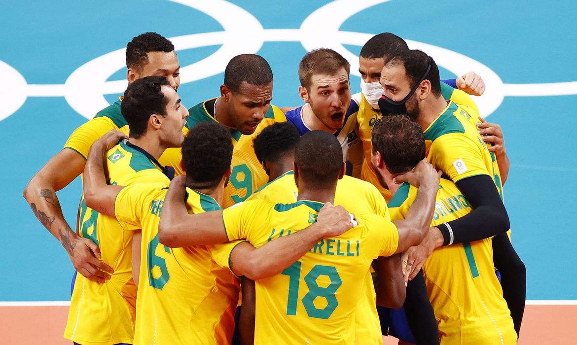 volei:-brasil-vence-argentina-de-virada,-em-duelo-emocionante