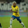 Neymar, na lista de melhores do mundo, em partida pela seleção brasileira contra a Venezuela