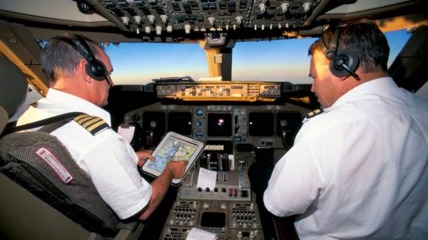 Pilotos de avião devem iniciar greve de fim de ano (reprodução)