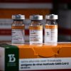 Reino Unido libera entrada de turistas vacinados com Coronavac