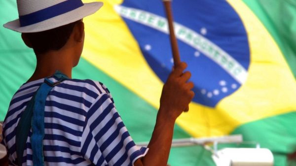 Dia nacional do Samba e as músicas do gênero mais tocadas no Brasil (Agência Brasil)