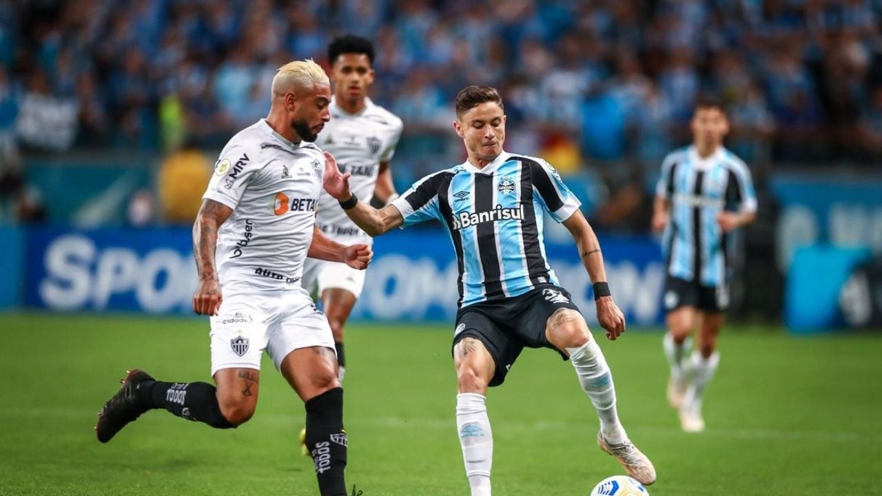 Grêmio e Bahia estão rebaixados à Série B do Campeonato Brasileiro. (Foto: Lucas Uebel/ Grêmio FBPA/ Direitos reservados)