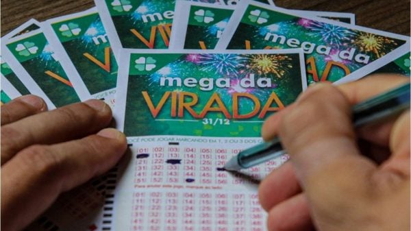 Mega da virada vai pagar 350 milhões de reais, apostas estão abertas nas lotéricas (Reprodução)