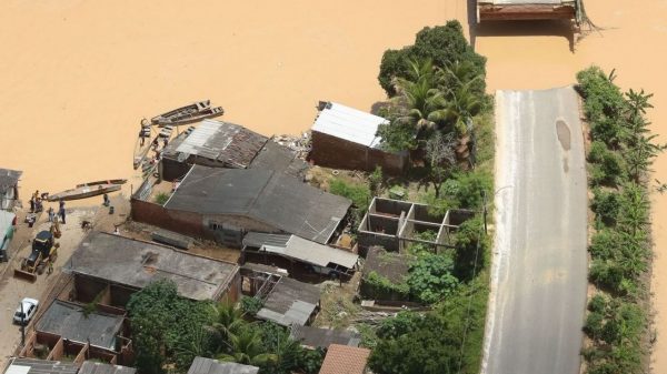 Chuvas na Bahia: Regiões mais afetadas no sul da Bahia. Quase 4 mil pessoas estão desalojadas e mais de 70 mil foram afetadas. (Prefeitura Municipal de Teixeira de Freitas/BA)