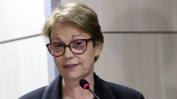 Ministra Tereza Cristina, da Agricultura, informou que estoques de fertilizantes vão só até outubro (Wilson Dias/Ag. Brasil)