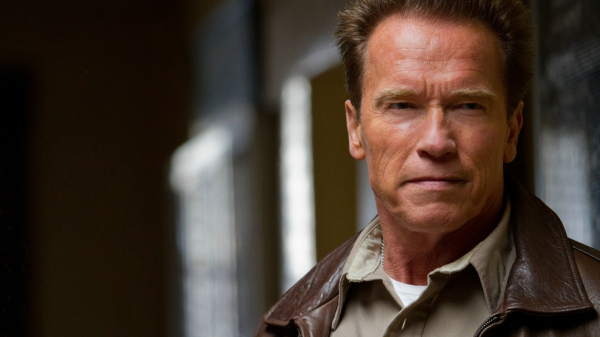 Arnold Schwarzenegger em cena de ‘O último desafio’ (Reprodução/Fox)