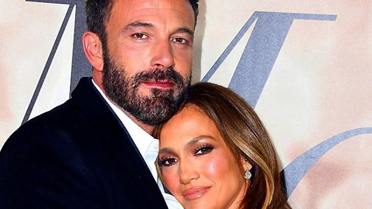 Ben Affleck e Jennifer Lopez: cláusula sexual em acordo pré-nupcial (Reprodução)