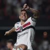 Atacante argentino Calleri lidera goleada do tricolor na estreia do brasileiro (Divulgação/SPFC)