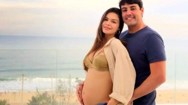 Stephany Vidal e Bruno de Lucca posam juntinhos e "grávidos" e encantam (Instagram)