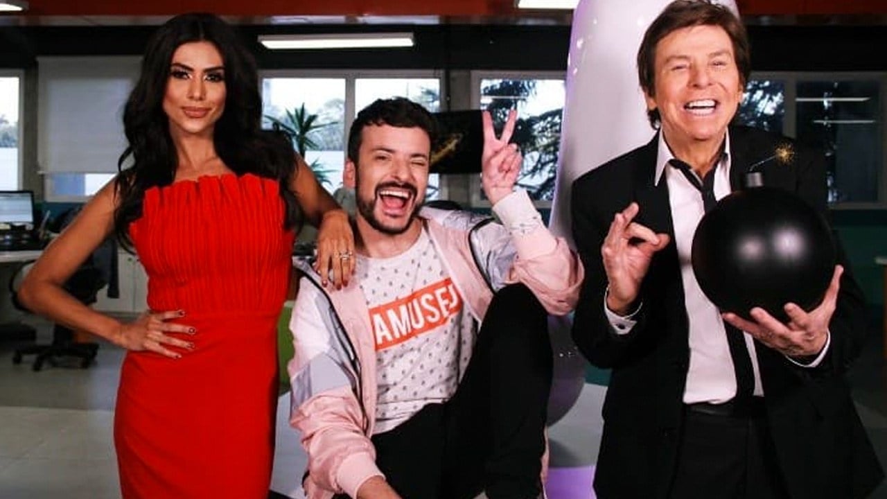 Flavia Noronha, Fefito e Nelson Rubens, apresentadores do TV Fama (Divulgação/RedeTV!)