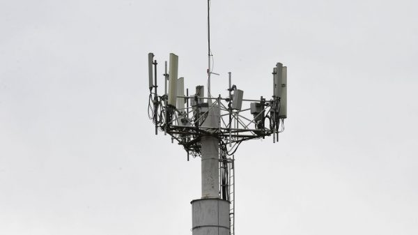 sancionada-lei-que-facilita-instalacao-de-antenas-5g