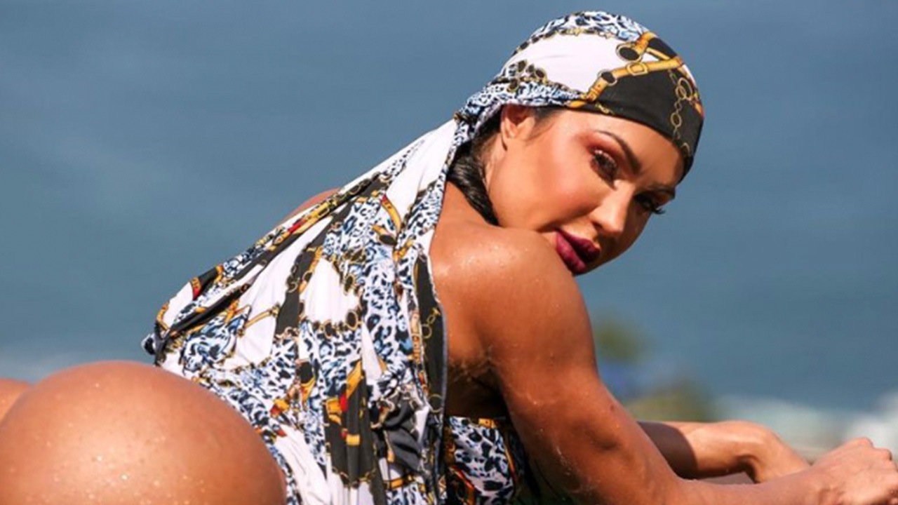 Gracyanne Barbosa não cansa de chocar seguidores com seu shape (Instagram)