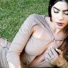 Jade Picon exibe sua beleza com vestido cheio de fendas e decotes (Instagram)