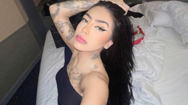 MIrella provocou reações do seguidores ao publicar selfie ousada (Instagram)