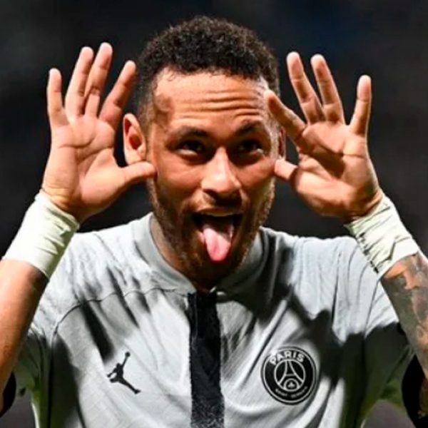 Neymar reagiu aos rumores de término de namoro com vídeo nas redes (Reprodução)