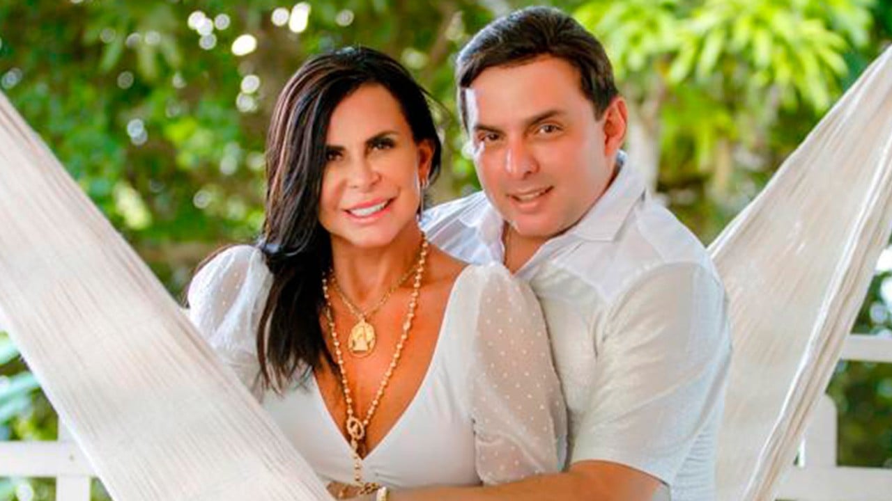Gretchen renova votos de casamento com o marido Esdras de Souza