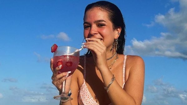 Mel Maia arrasa em mais um registro de dia de praia nas redes (Instagram)