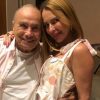 Stênio Garcia, de 90 anos, posa com a esposa Marilene Saad (Instagram)