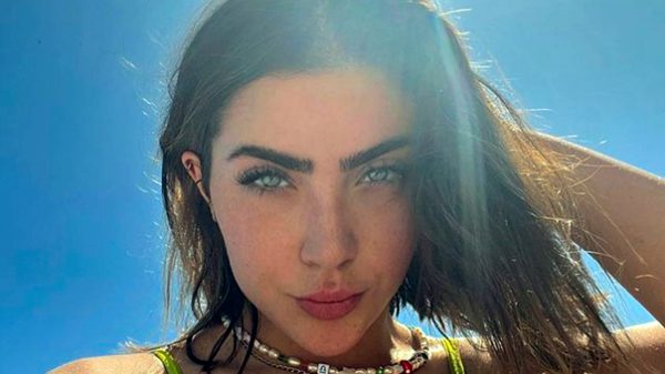 Jade Picon compartilhou clipe em dia de praia e ganhou declarações dos seguidores (Instagram)