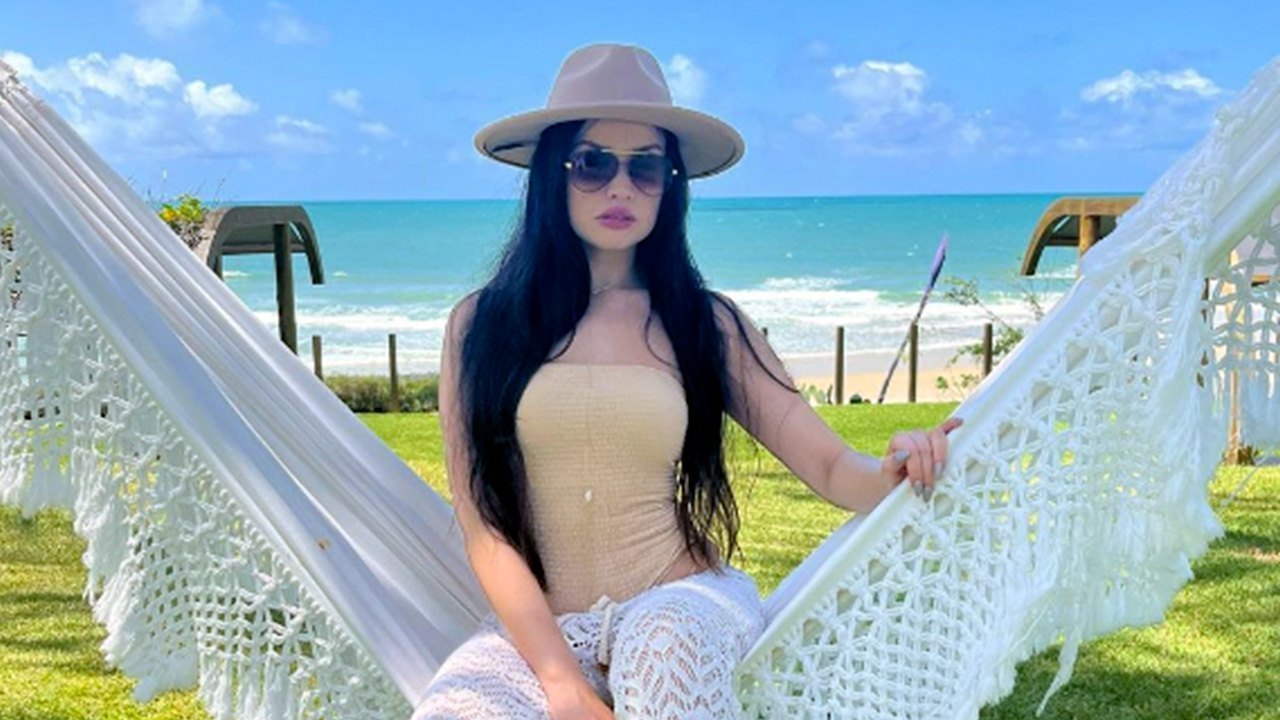 Juliette esbanja beleza para seus milhões de seguidores em cenário paradisíaco (Instagram)