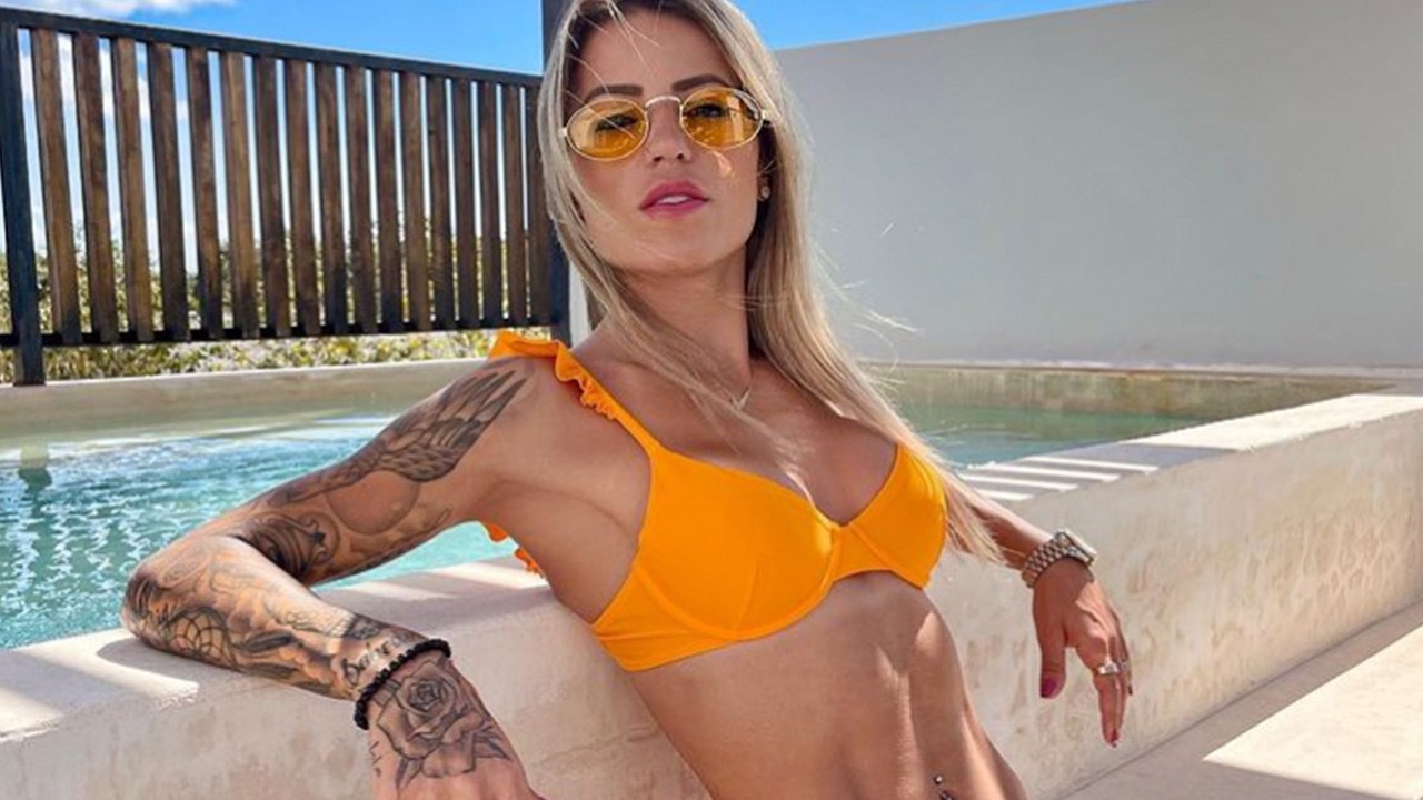 Letícia Bufoni arrasa e ganha elogios em cliques feitos na sua mansão em Los Angeles (Instagram)