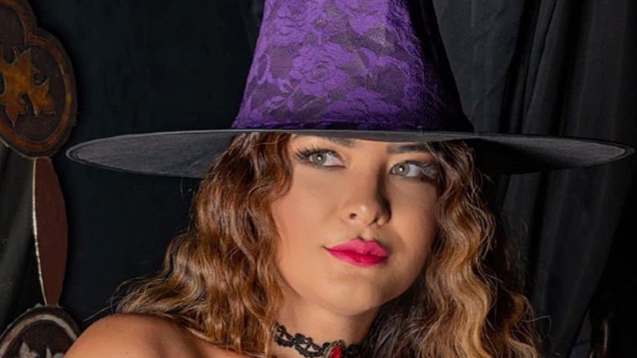 A "bruxa" Geisy Arruda provocou reações dos seguidores (Instagram)