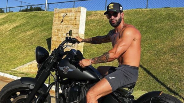 Gusttavo Lima fez festa na mansão para poucos e virou assunto nas redes (Instagram)