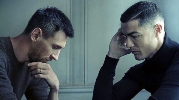 Messi e Cristiano Ronaldo jogam xadrez em campanha publicitária