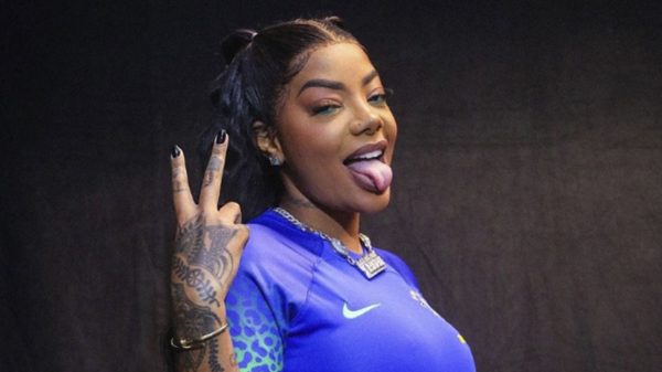 Ludmilla avisou aos fãs que estava a caminho do Catar para show (Instagram)