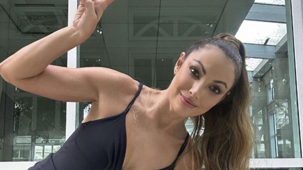 Patrícia Poeta surge linda nas redes registrando momento fitness (Instagram)