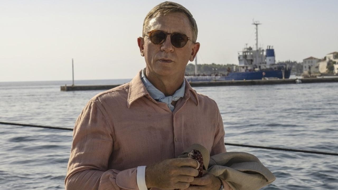 Daniel Craig em cena de “Glass Onion: Um Mistério Knives Out” (Divulgação/Netflix)