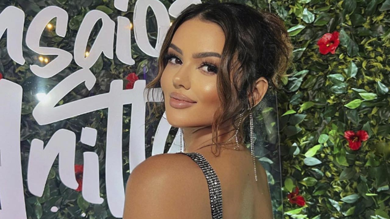 Eslovênia atrai os holofotes com sua beleza no "Ensaio da Anitta" (Instagram)