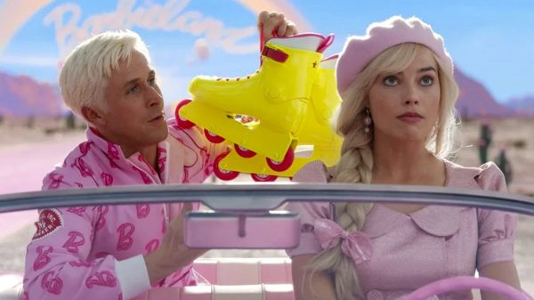 Ryan Gosling e Margot Robbie em cena de "Barbie" (Reprodução)