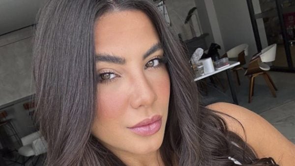 Gabriela Versiani esbanja ousadia e beleza em vídeo publicado no seu perfil e arrasa (Instagram)